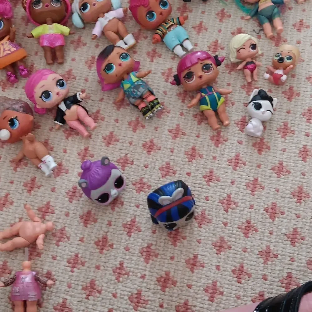 Lol Lot if Dolls